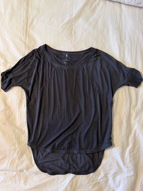 Women's gray Mesh Short Sleeve Top